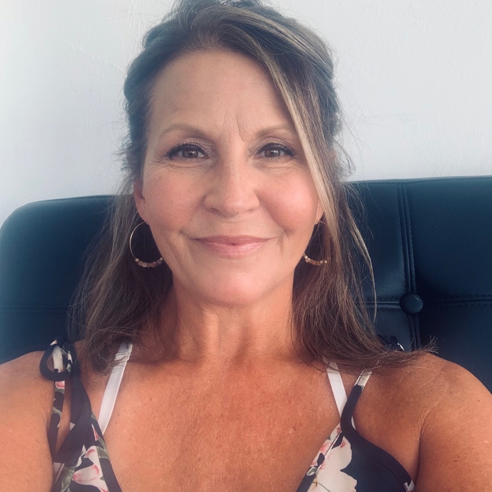 Meet your Posher, Dawn
